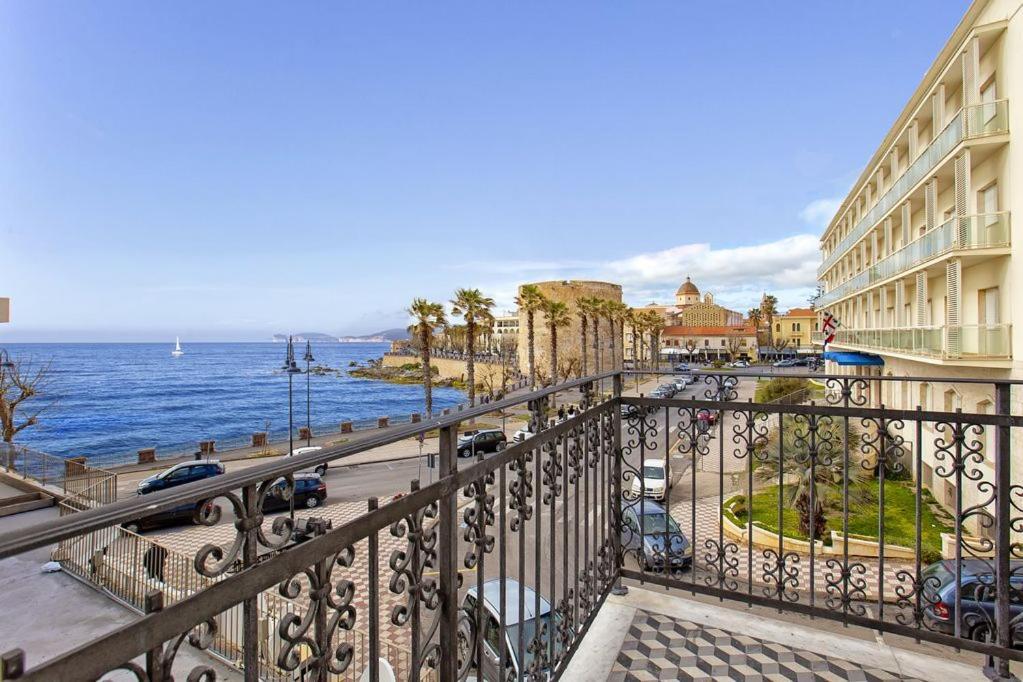 Romantic Liberty Apartment Alghero Ngoại thất bức ảnh